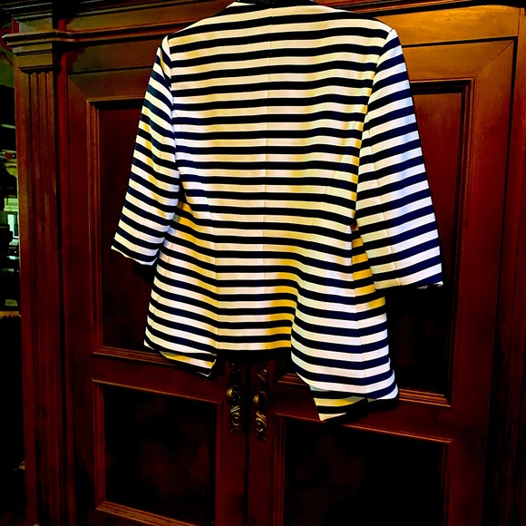 - Zara black and White Jacket size M - Picture 3 of 3
